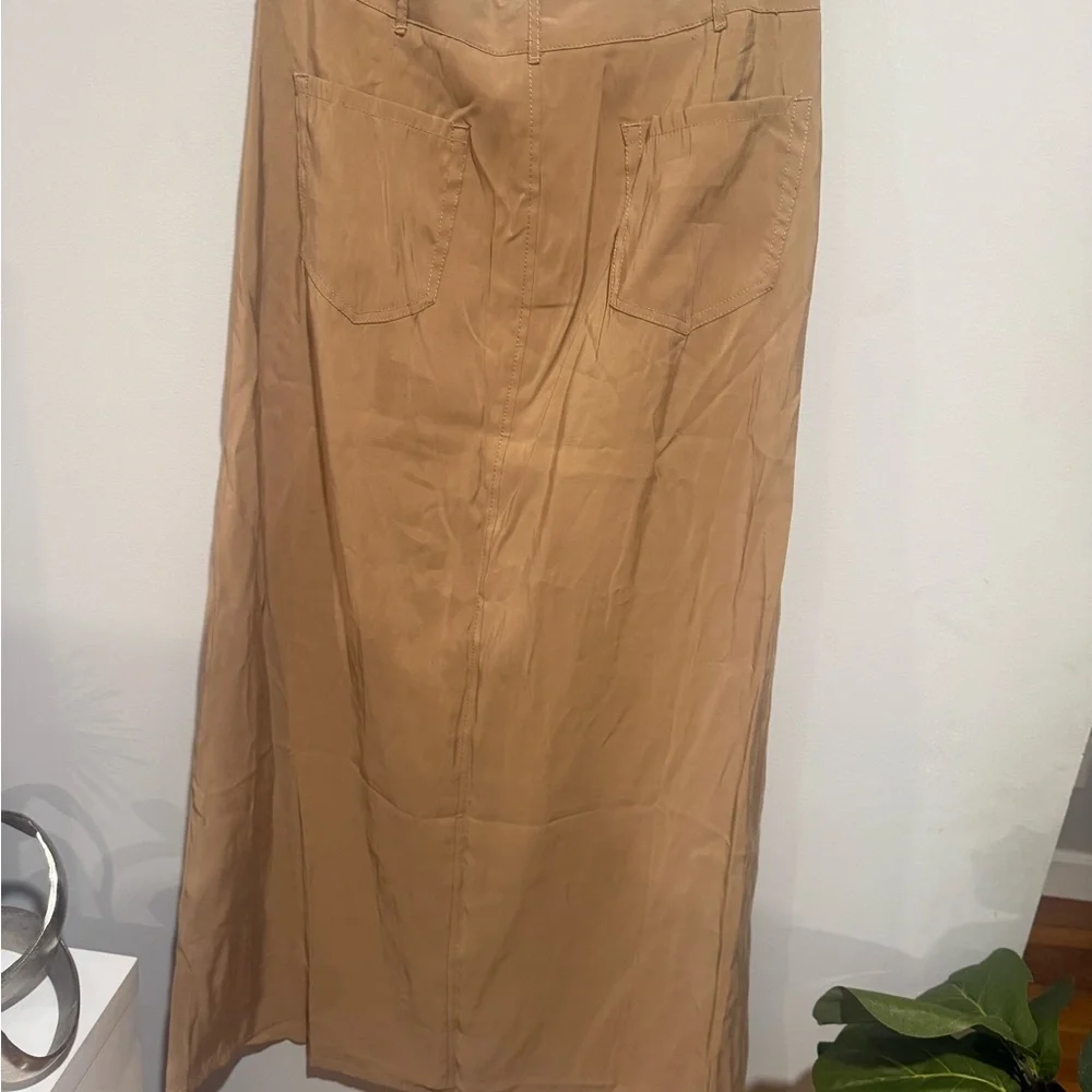 Max Studio Tan Pleated Maxi Skirt for Casual Wear